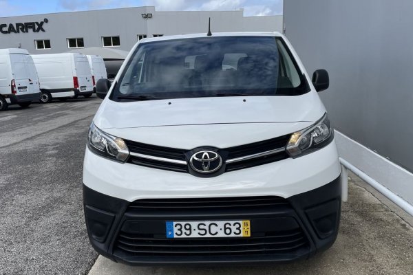 Toyota Proace Verso 