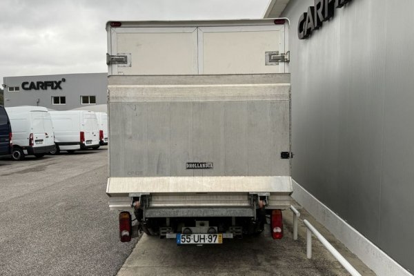 Nissan NT 400 3.0 dCi 35.13 C/ Plataforma elevatória 