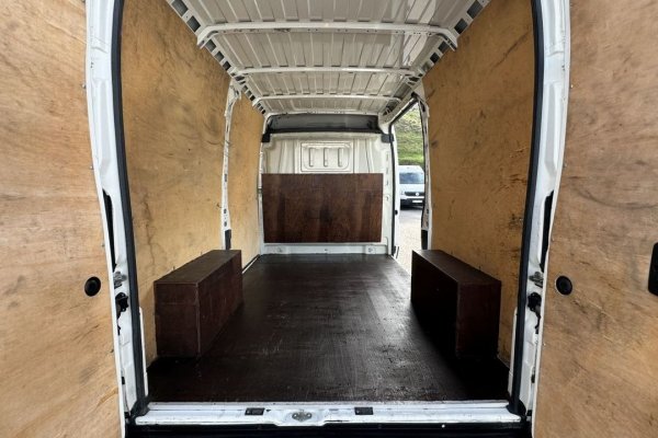 Citroën Jumper 2.0 BlueHDi L2H2 Confort 