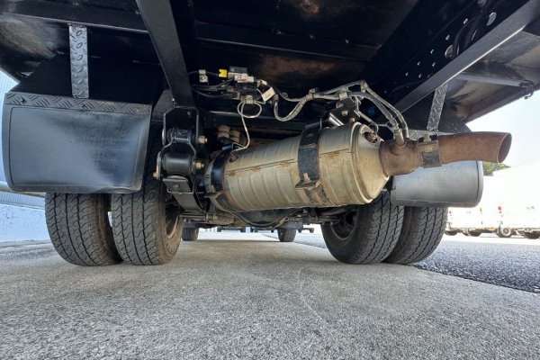 Mitsubishi Canter 3S13 Caixa Larga 