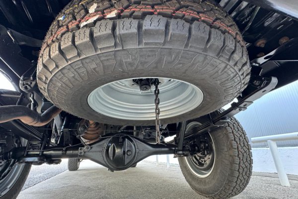 Toyota Hilux LN88 2.4D Cabine extra 4 lugares 