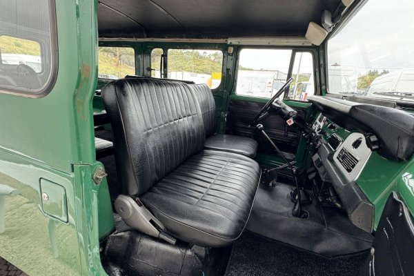 Toyota BJ 45 7 Lugares 