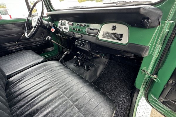 Toyota BJ 45 7 Lugares 