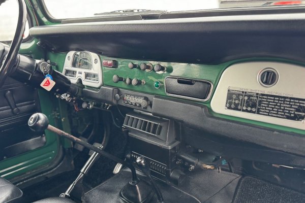 Toyota BJ 45 7 Lugares 