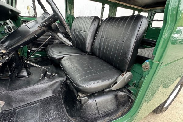 Toyota BJ 45 7 Lugares 