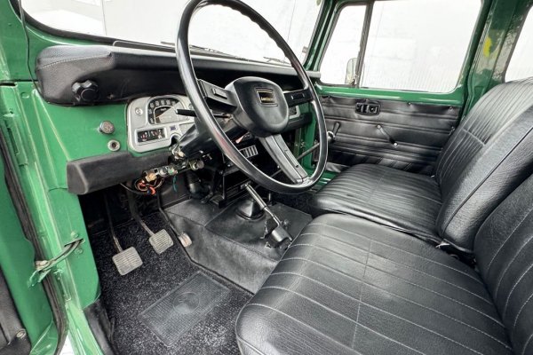 Toyota BJ 45 7 Lugares 