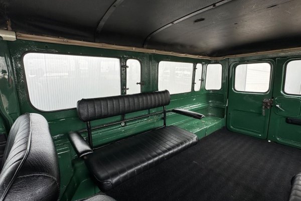 Toyota BJ 45 7 Lugares 