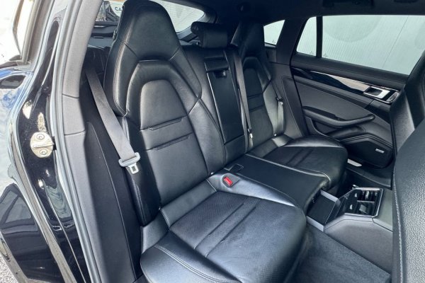 Porsche Panamera Sport Turismo 