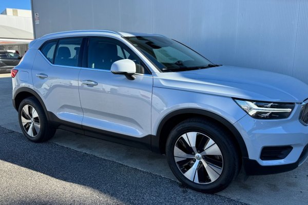 Volvo XC 40 