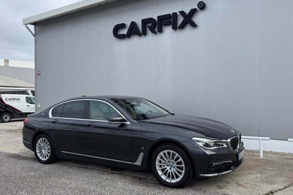 BMW 740 