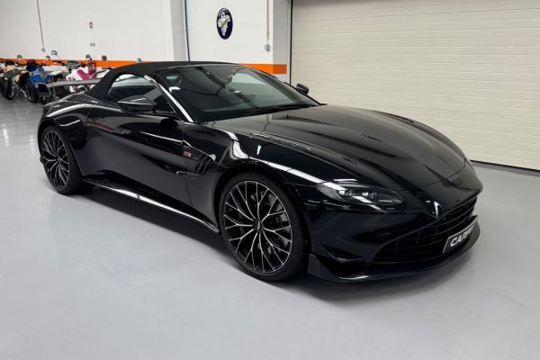 Aston Martin Vantage Roadster 
