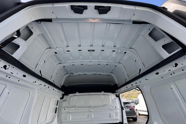 Renault Trafic 2.0 dCi L1 H2 Fase III 