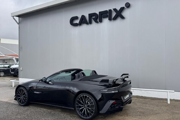 Aston Martin Vantage Roadster 