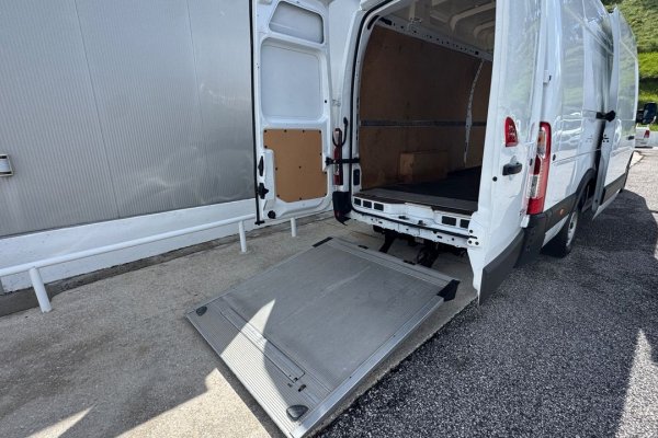 Renault Master 2.3 dCi L4 H3 C/ Plat Elevatória 