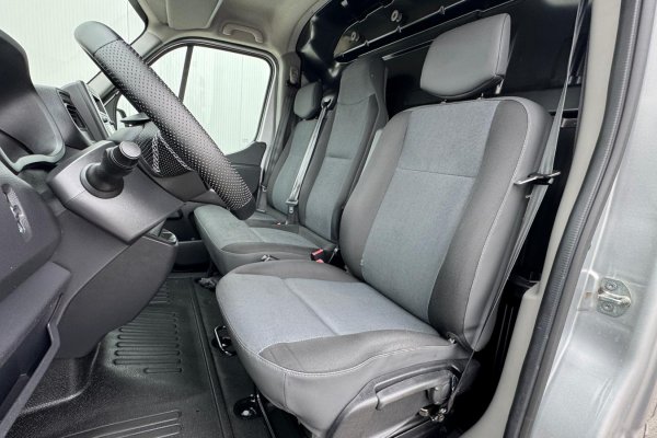 Renault Master 2.3 dCi L3 H2 Especial para Oficina 