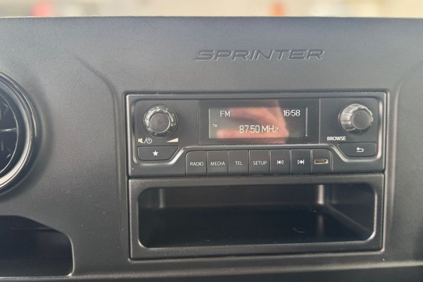 Mercedes-Benz Sprinter 