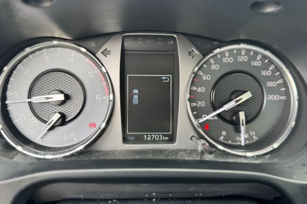 Toyota Hilux 2.4 D-4D 4X4 