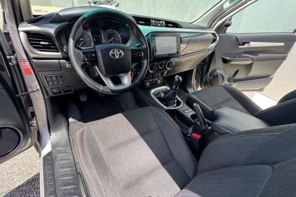 Toyota Hilux 