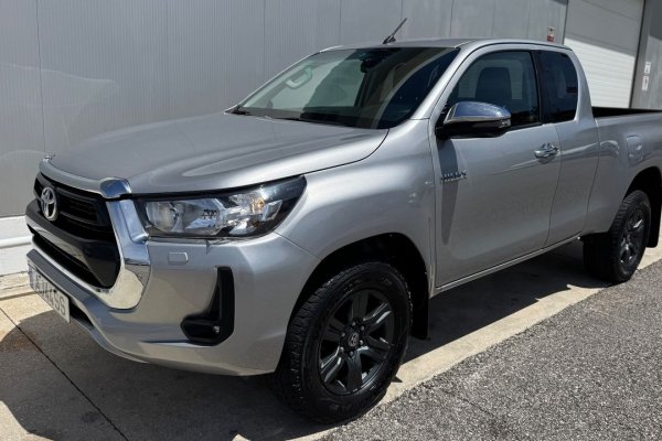 Toyota Hilux 