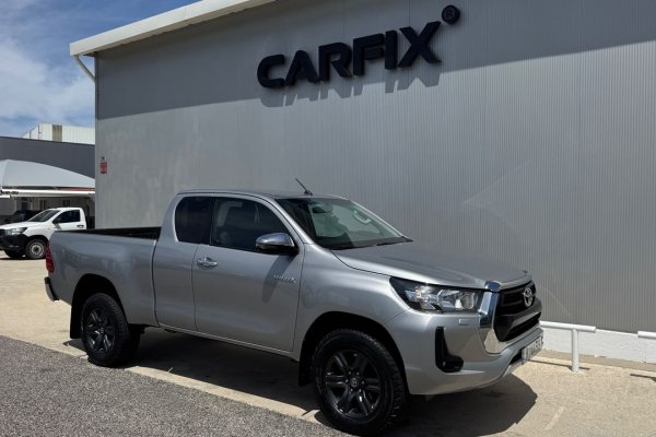 Toyota Hilux 