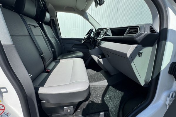 VW Transporter T6.1 CX DSG 150 CV 
