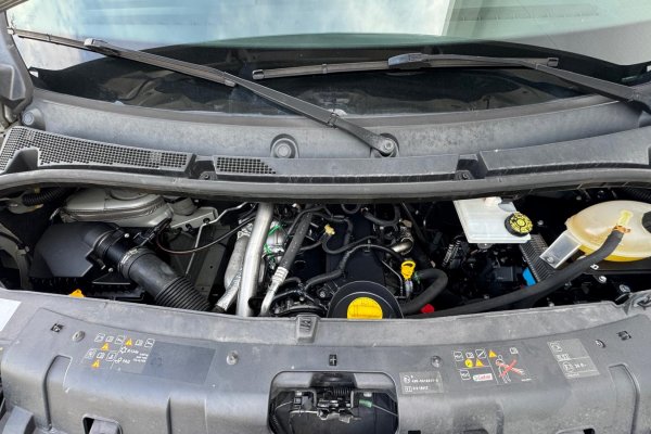 Renault Master 2.3 dCi L3 H2 Especial para Oficina 