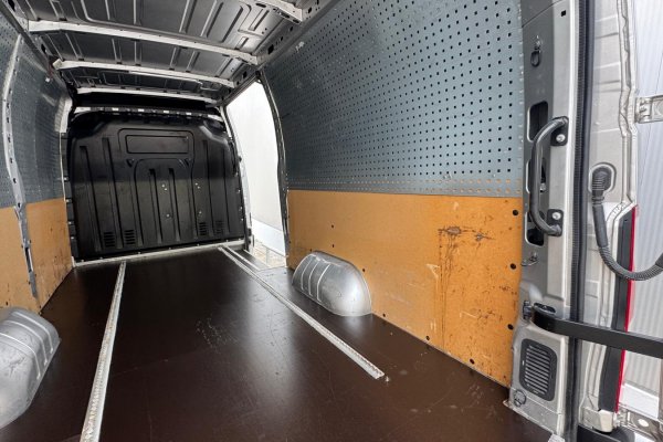Renault Master 2.3 dCi L3 H2 Especial para Oficina 
