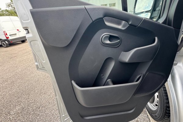 Renault Master 2.3 dCi L3 H2 Especial para Oficina 