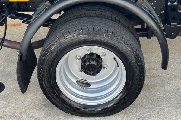 Toyota Dyna 3.0 D-4D C/ Cesto Elevat�rio 
