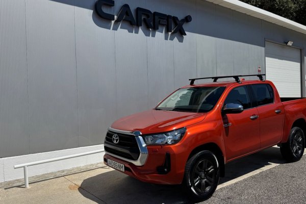 Toyota Hilux 