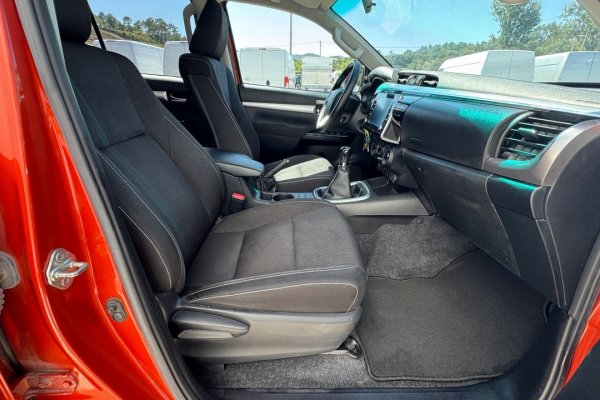 Toyota Hilux 