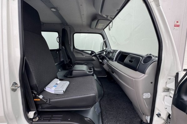 Mitsubishi Canter 3C15D C/ Bascula 