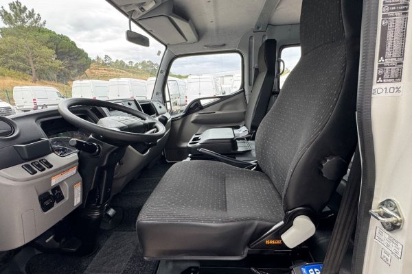 Mitsubishi Canter 3C15D C/ Bascula 