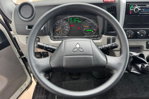 Mitsubishi Canter 3C15D C/ Bascula 