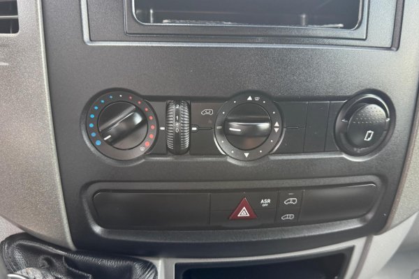 Mercedes-Benz Sprinter 313 CDI / 37 TA 