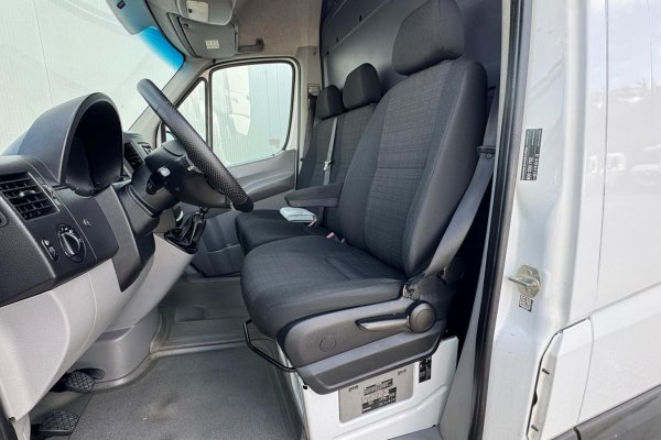 Mercedes-Benz Sprinter 313 CDI / 37 TA 