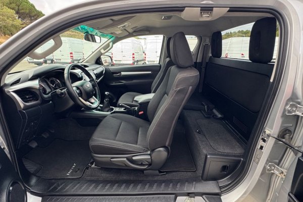 Toyota Hilux 