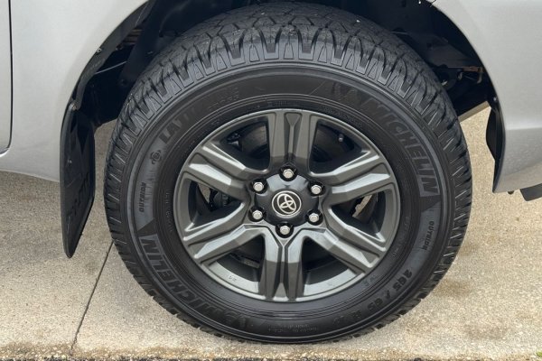 Toyota Hilux 